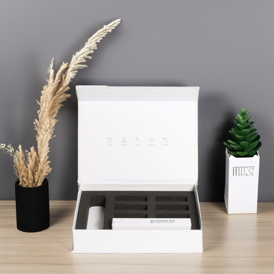Custom Coated Paper Book Shape Gift Magnetic Box Dengan Insert Untuk Parfum